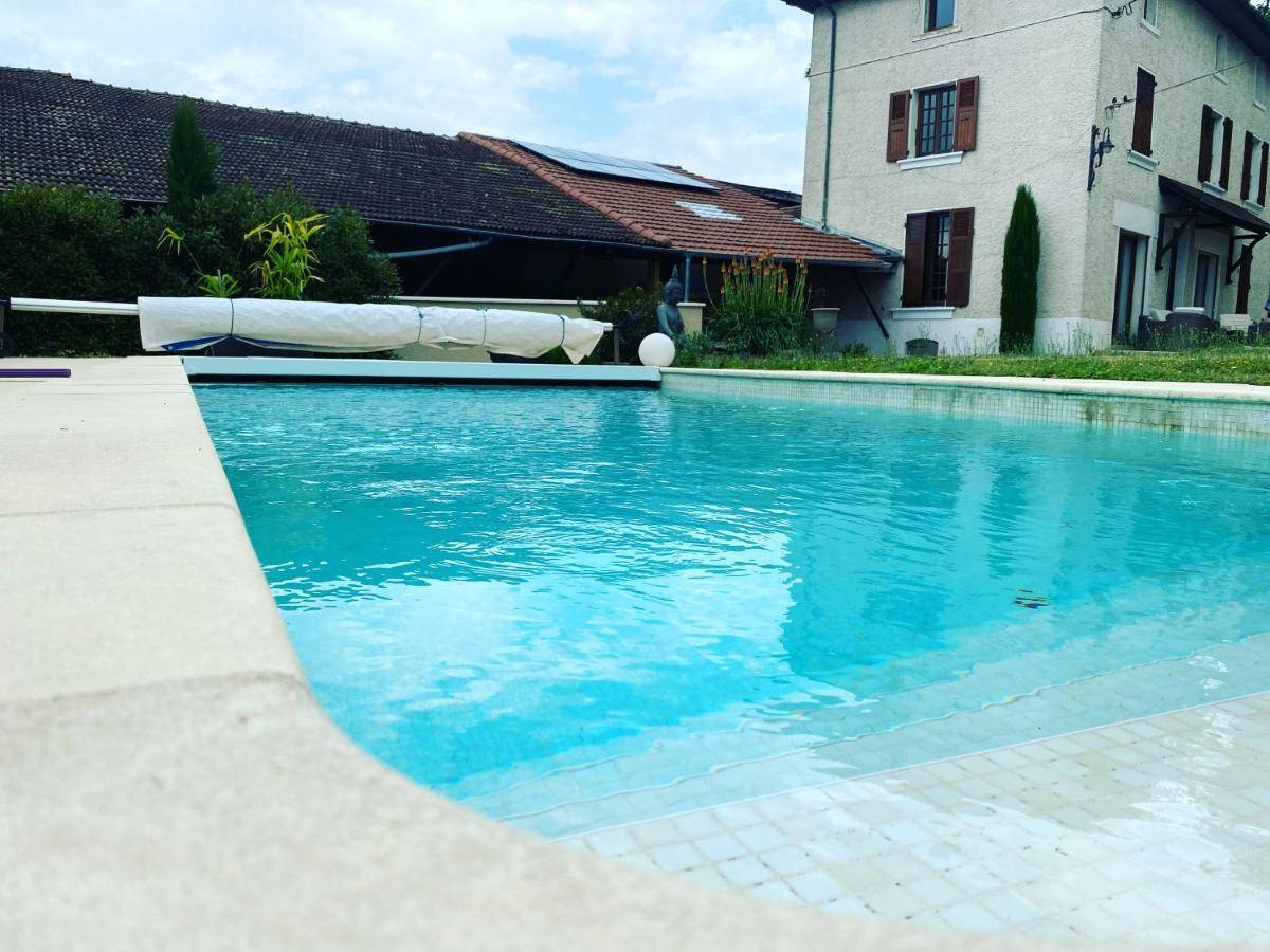 Les Berouds Hotel Salaise-sur-Sanne ภายนอก รูปภาพ