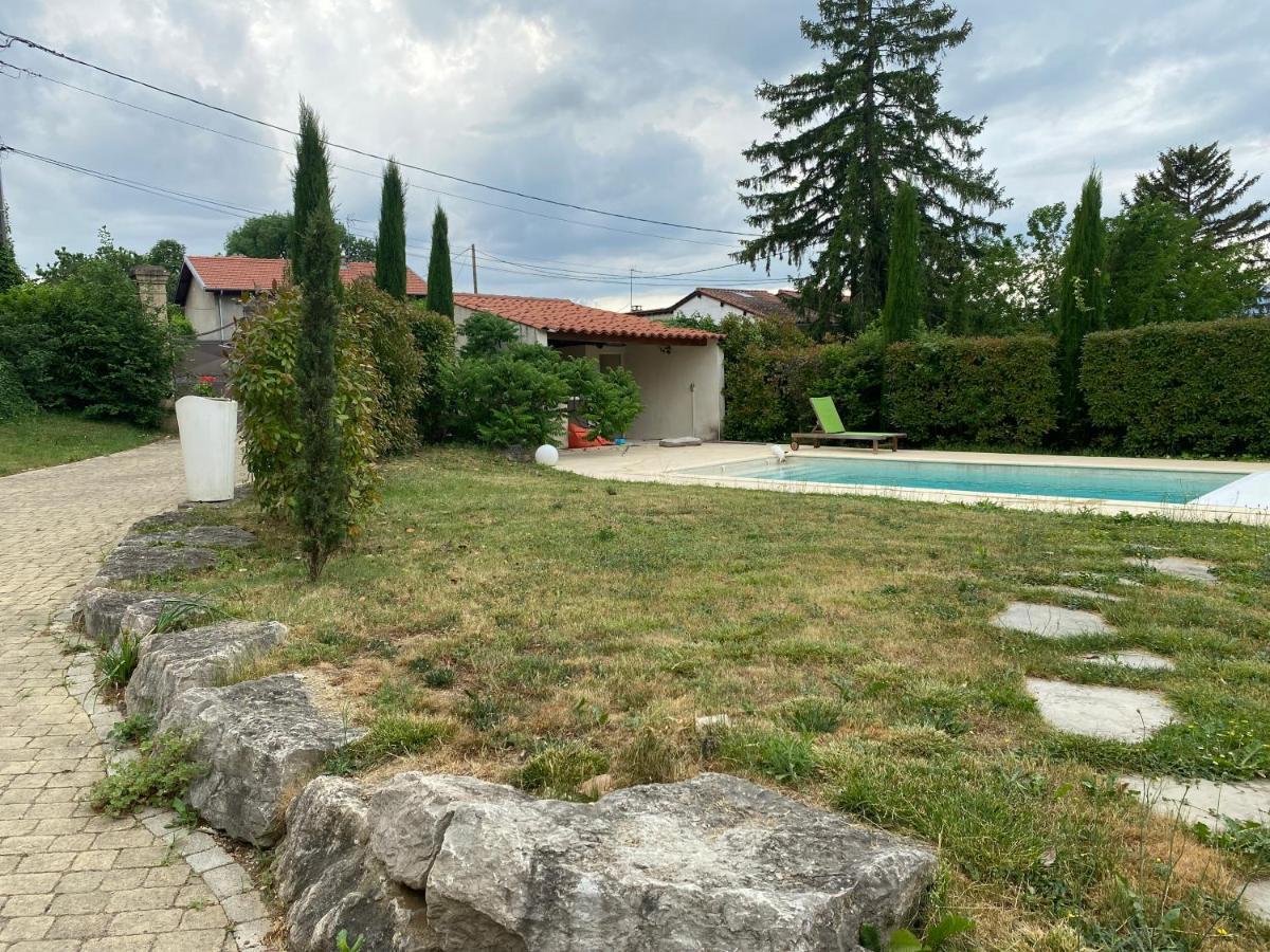 Les Berouds Hotel Salaise-sur-Sanne ภายนอก รูปภาพ